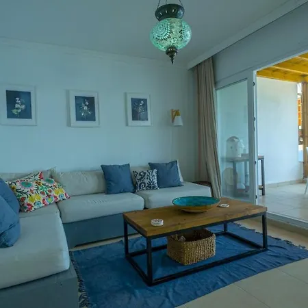 Willa Full Seaview 2 Bedroom Namara