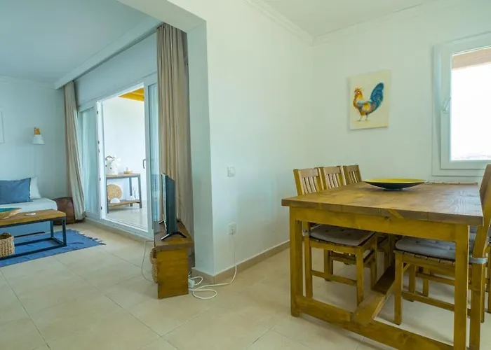 Full Seaview 2 Bedroom Namara فيلة *
